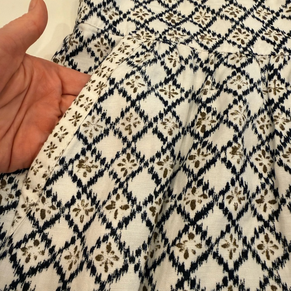 LOFT Black and White Patterned Mini Skirt - Picture 6 of 8